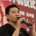剧烈摇床运动视频